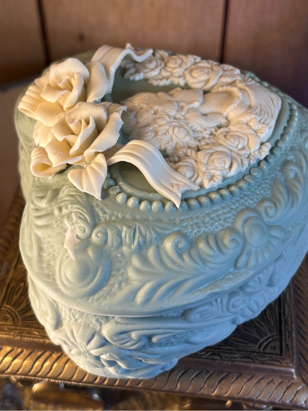 Heart-Shaped Decorative Trinket Box with Cameo Detail - Pale Aqua - Picture 12 of 16